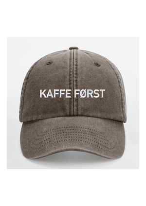 KAFFE FØRST